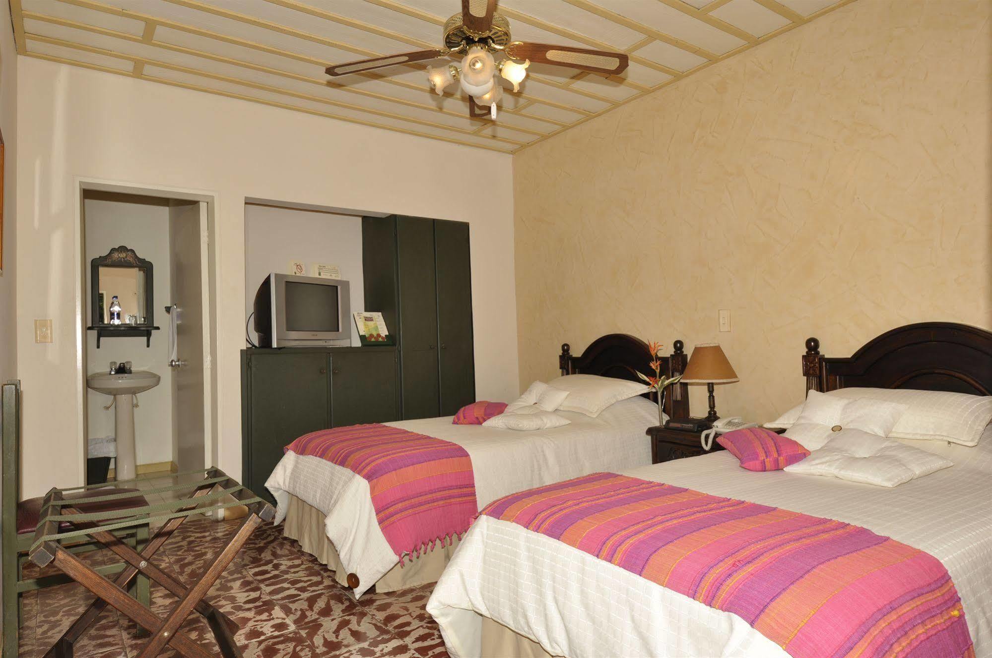 Hotel Campestre La Floresta Puerto Espejo Eksteriør bilde